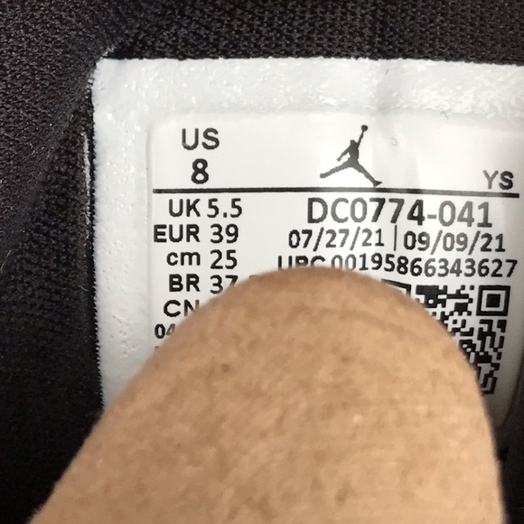 Air Jordan 1 Low University Blue White Black Size 8 Wmns / 6.5Y - Picture 9 of 11